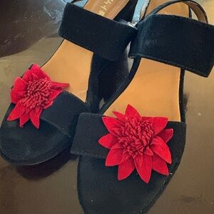 Elegant Black Sandals with Red Floral Accent